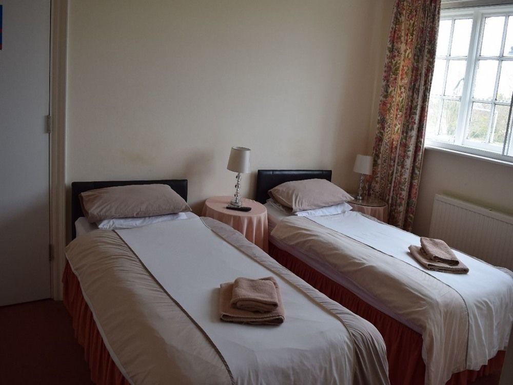 The Cranley Hotel Cranleigh Luaran gambar